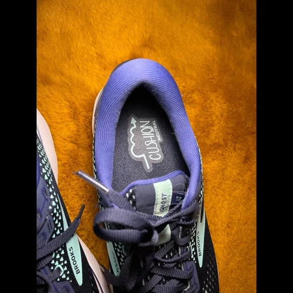 Brooks • Ghost Shoe - Picture 5 of 8